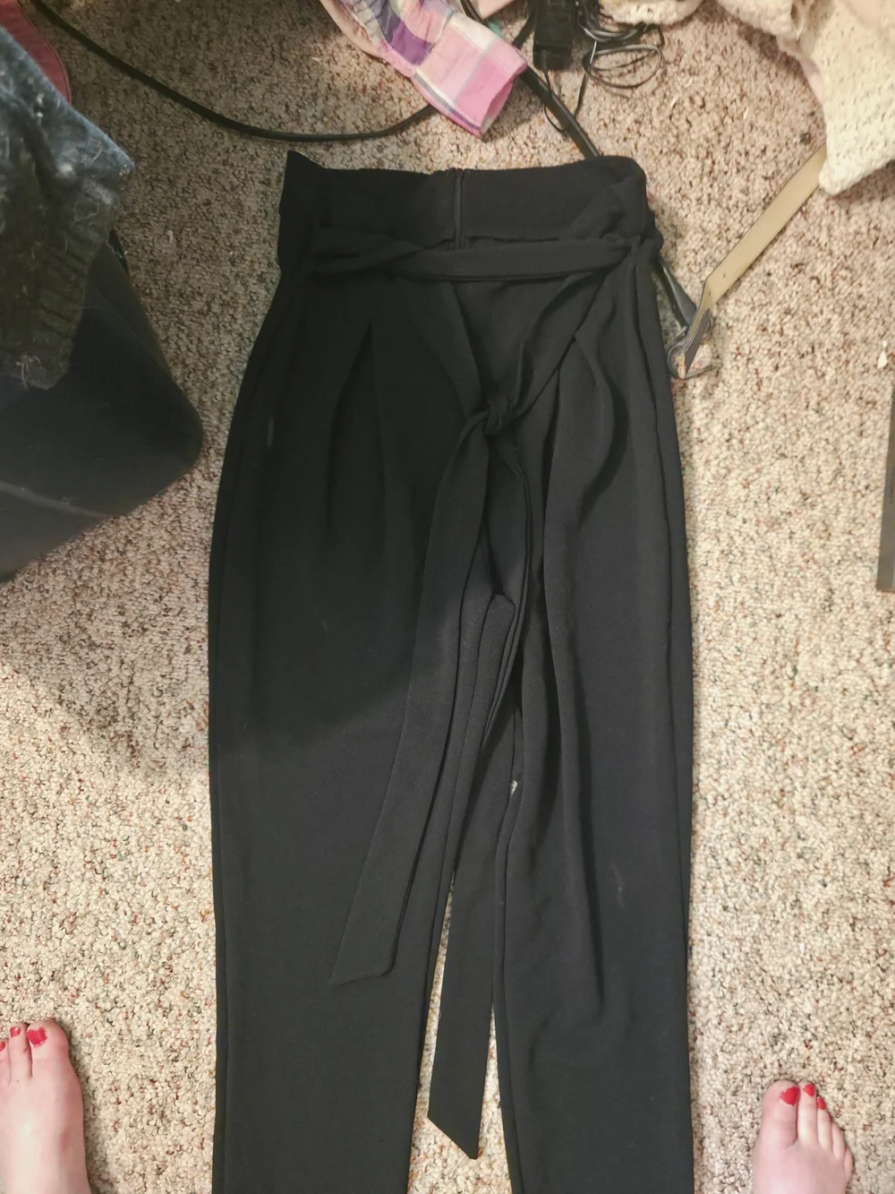 2 High-Waist Paperbag Tie Pants - Black & Blush